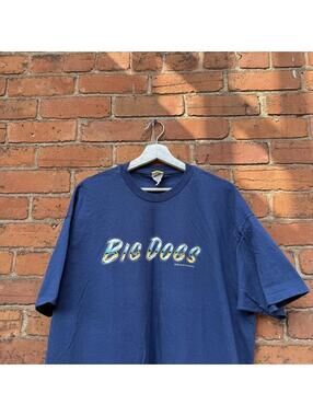 Vintage big dogs t shirt 2000 XL